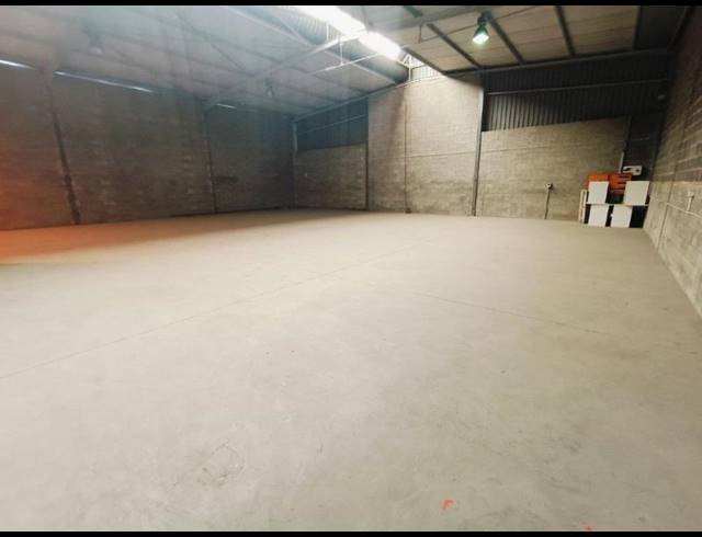 INDUSTRIAL PROPERTY TO RENT IN SAMRAND BUSINESS PARK